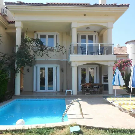 Sunset Beach Club 5 Beds O4 וילה פאטהיה