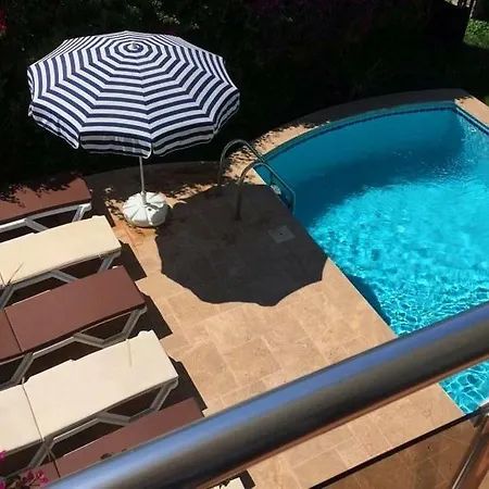 Sunset Beach Club 5 Beds O4